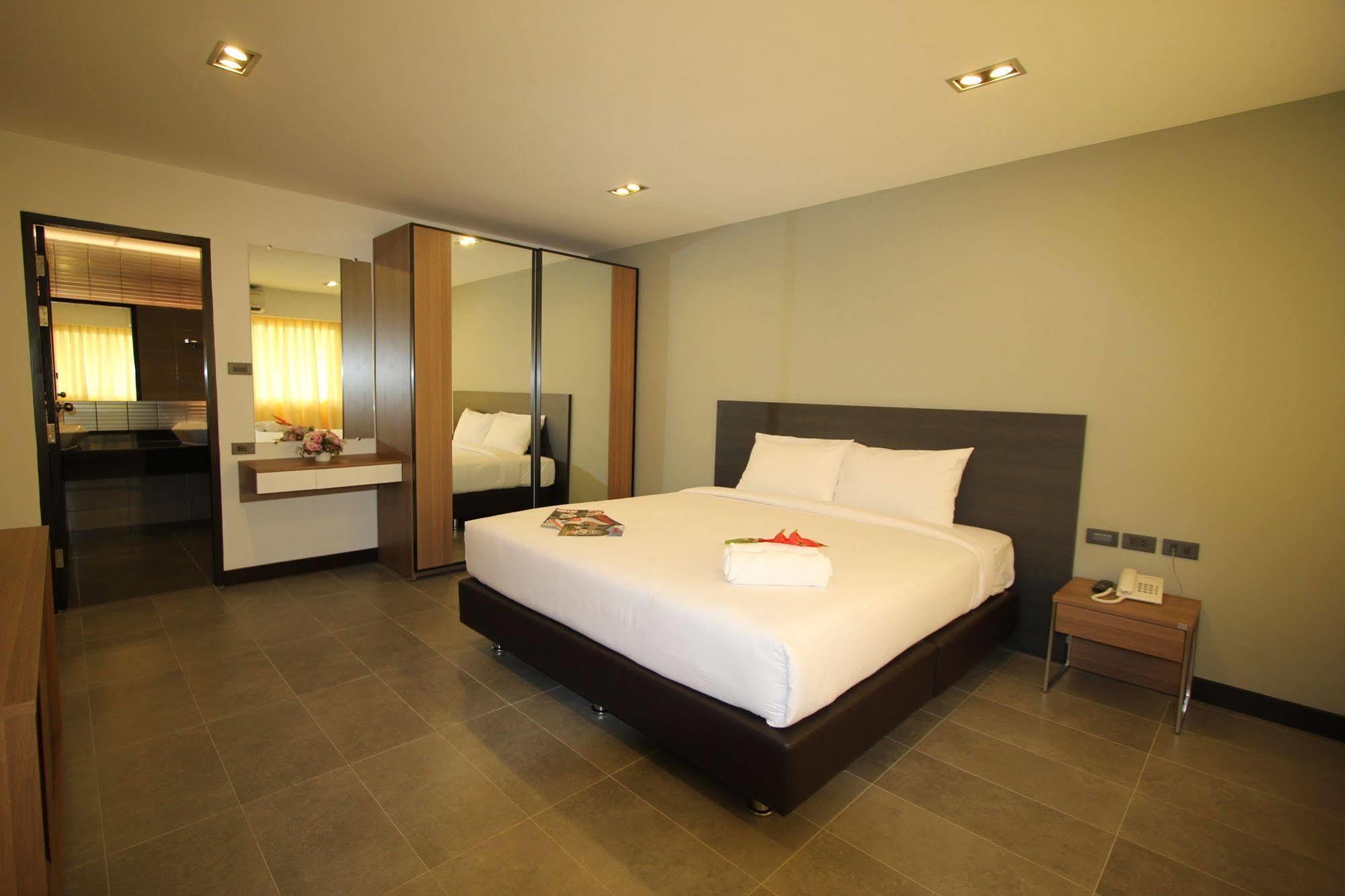 Hotel 14 Living Bangkok Exterior foto